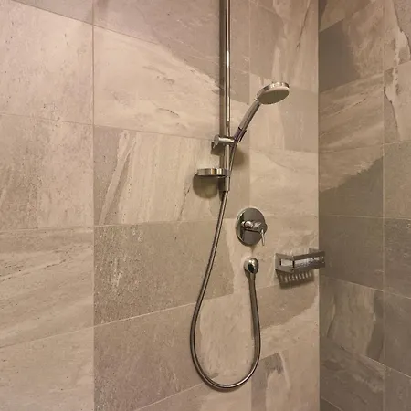 Kitzbueheler Alpenlodge A2 *