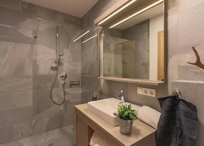 Kitzbueheler Alpenlodge A2 *